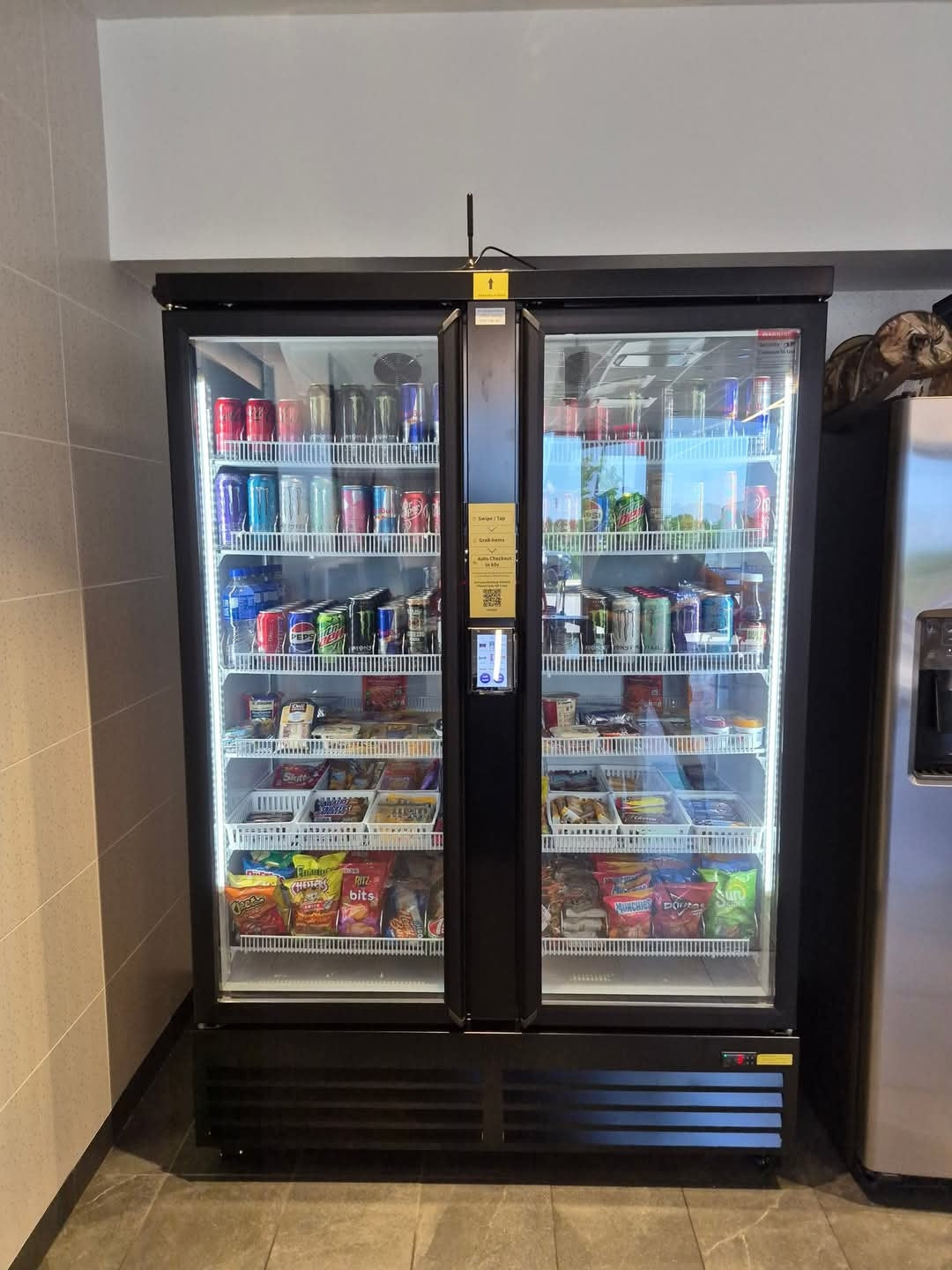 AI Smart Fridge Ultra